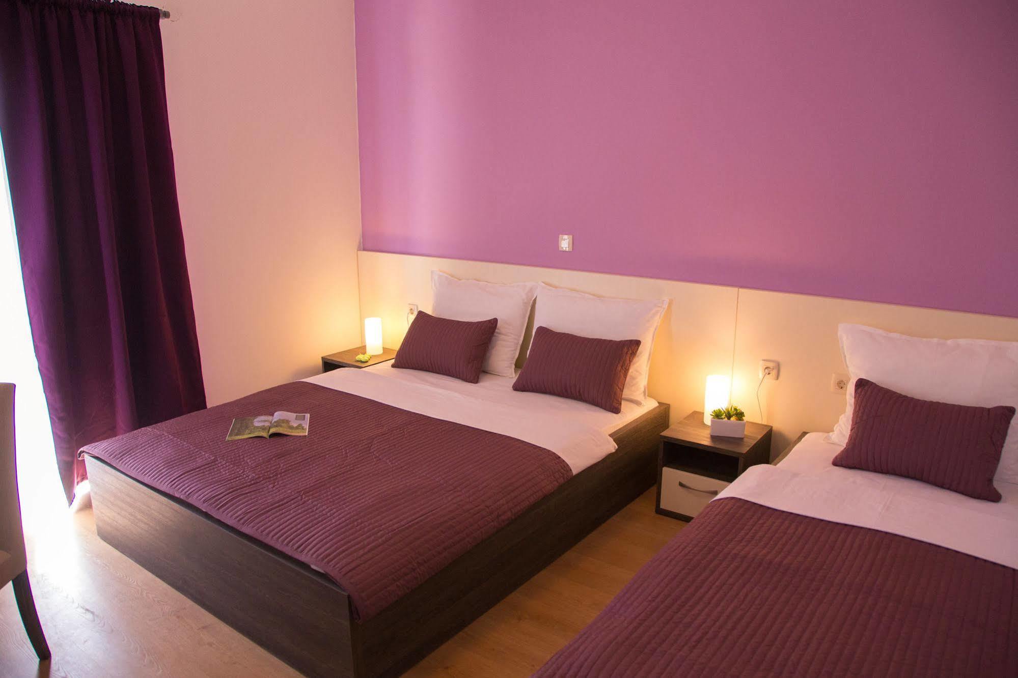 Bed & Breakfast Marta & Tona Kustići Екстериор снимка