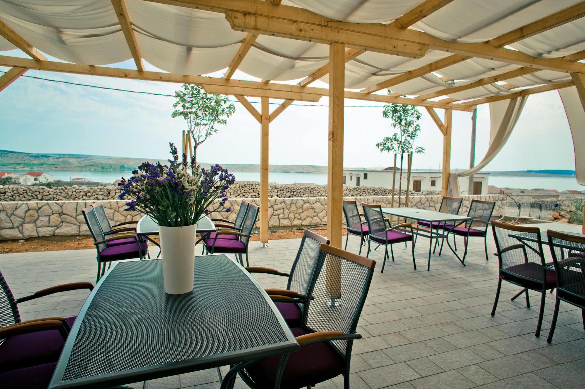 Bed & Breakfast Marta & Tona Kustići Екстериор снимка