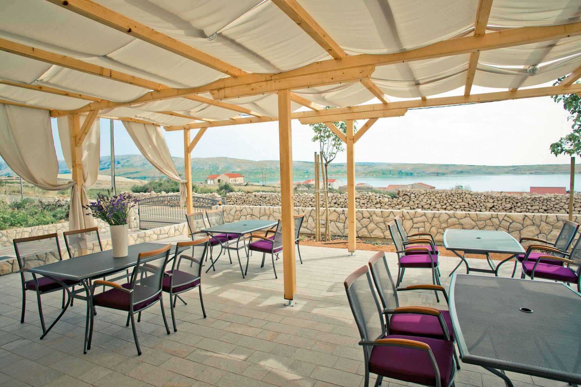 Bed & Breakfast Marta & Tona Kustići Екстериор снимка